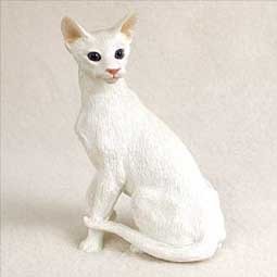 Raining Cats and Dogs | Oriental Shorthair Cat Figurine